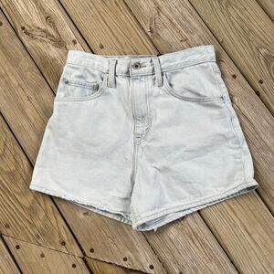 Levi's Silver Tab Mom Shorts Light Wash 100% Cotton Size 28"